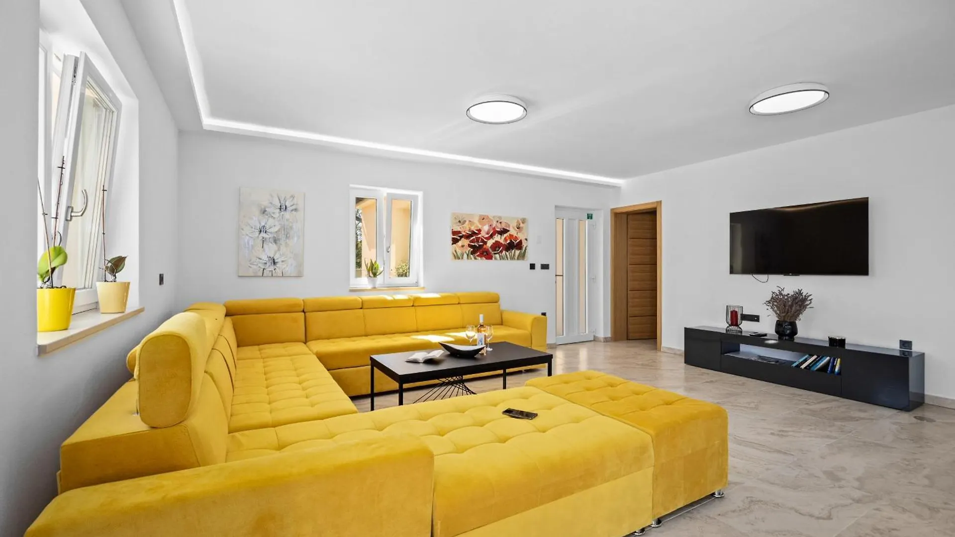 Villa Camelie Near Barban For 10 People With Playground For Children, Fitness & Pet Friendly Grandici Croatia